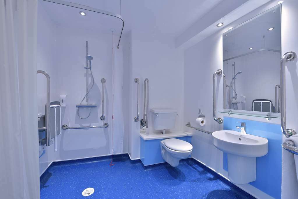 Travelodge Bromsgrove Marlbrook Camera foto